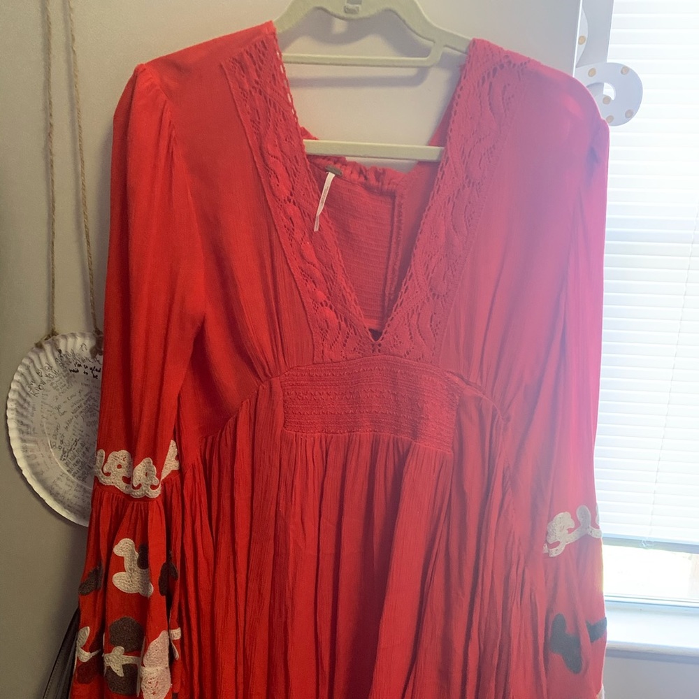 MUST GO TODAY free people red flows dress